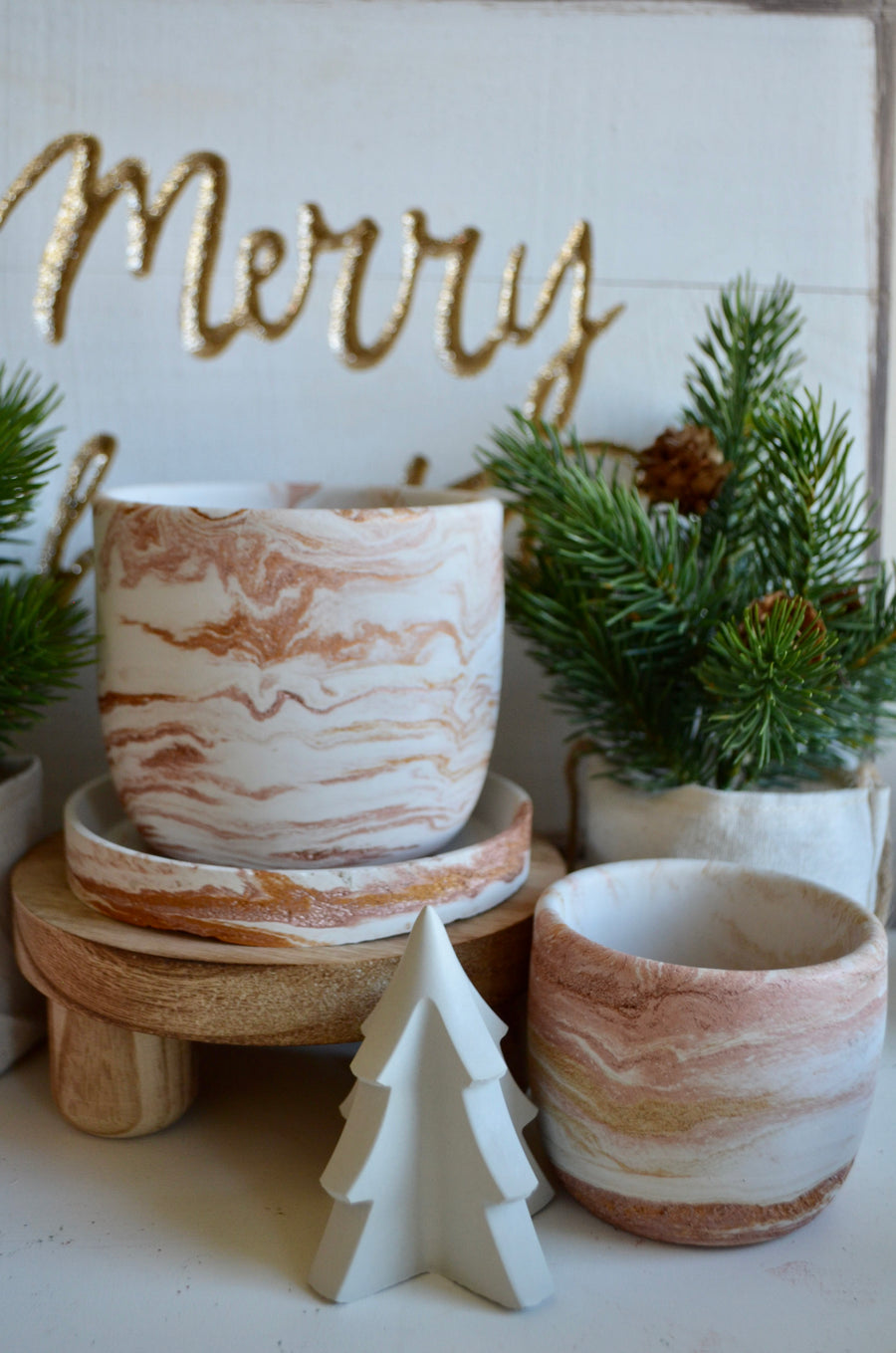 Holiday White Planter